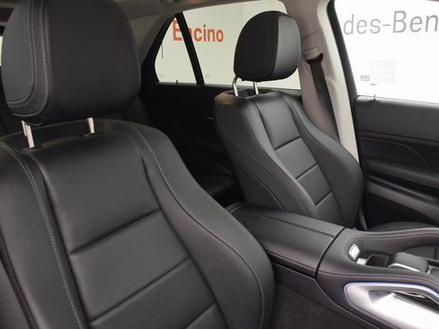Used 2025 Mercedes-Benz GLE 350 4MATIC image 16