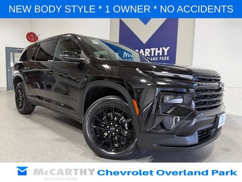 Used 2024 Chevrolet Traverse LS w/ Midnight/Sport Edition FWD image 1