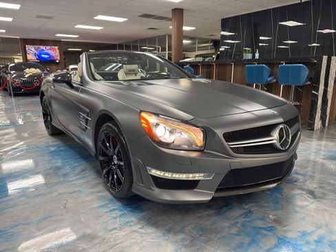 Used 2013 Mercedes-Benz SL 63 AMG image 2