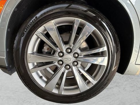 Used 2024 Cadillac XT6 Premium Luxury FWD image 23
