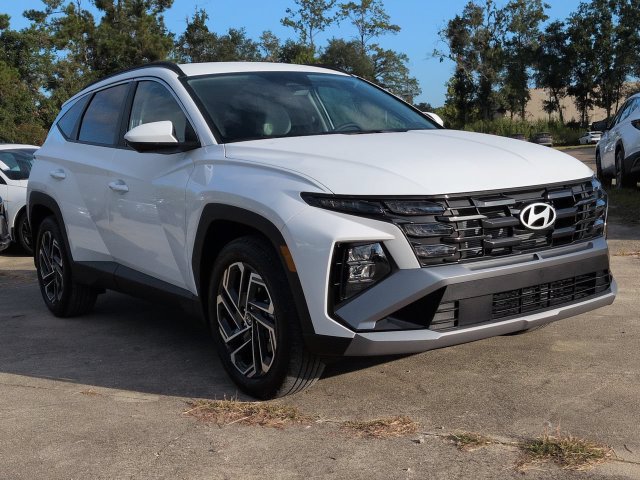 New 2026 Hyundai Tucson SEL Plus FWD image 3