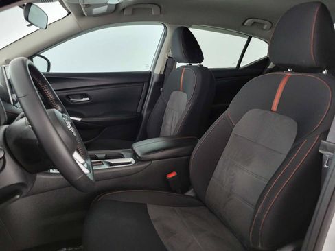 Used 2024 Nissan Sentra SR FWD image 30