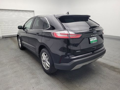 Used 2022 Ford Edge SEL image 5