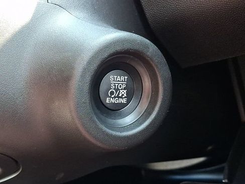 Used 2025 RAM ProMaster 3500 w/ Convenience Group FWD image 24