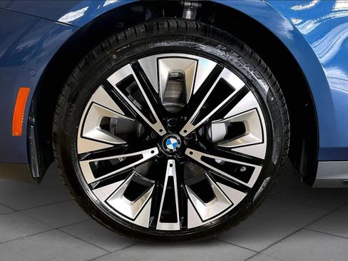 New 2026 BMW 530i w/ Premium Package image 11