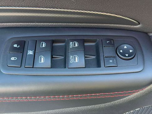 Used 2024 Dodge Durango GT image 12