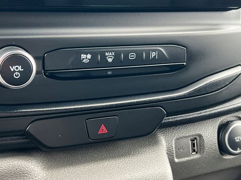 Used 2023 Ford E-Transit Medium Roof w/ Load Area Protection Package image 21