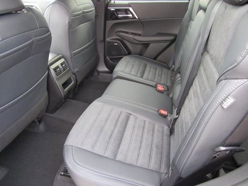 New 2026 Mitsubishi Outlander Trail Edition image 8