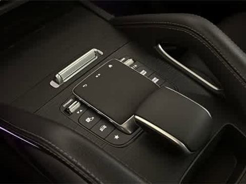 Certified 2024 Mercedes-Benz GLE 350 4MATIC image 22