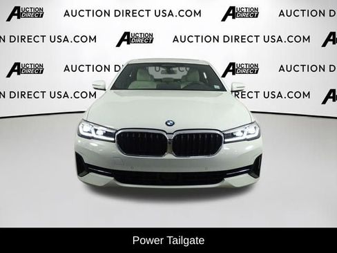 Used 2021 BMW 540i w/ Premium Package image 3