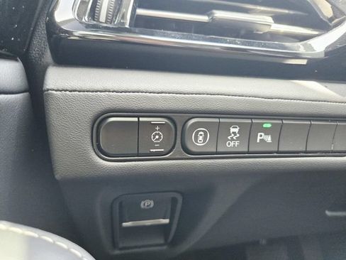 Used 2022 Acura MDX SH-AWD w/ Technology Package image 34