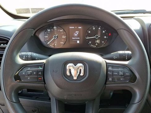 Used 2025 RAM ProMaster 2500 w/ Convenience Group FWD image 19