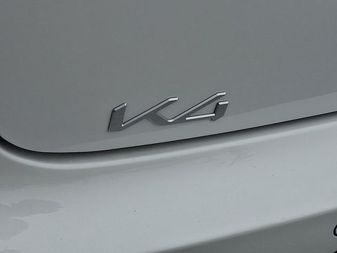 New 2025 Kia K4 GT-Line Turbo FWD image 19