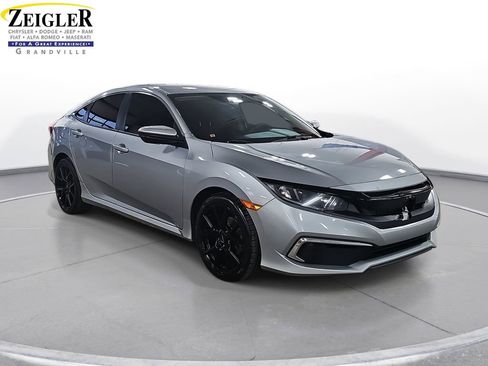 Used 2019 Honda Civic LX image 3