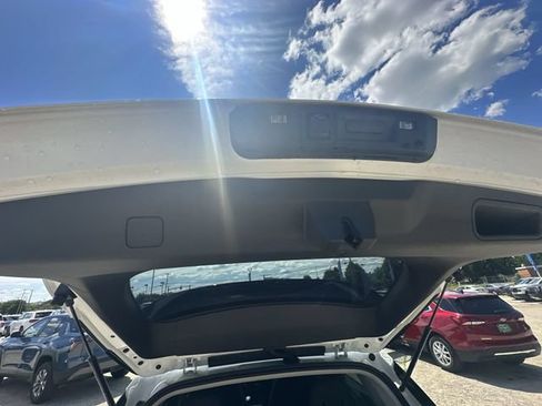 Used 2024 Chevrolet TrailBlazer LS w/ LS Convenience Package FWD image 44