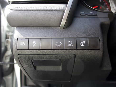 Used 2021 Toyota Camry XSE AWD/4WD image 14