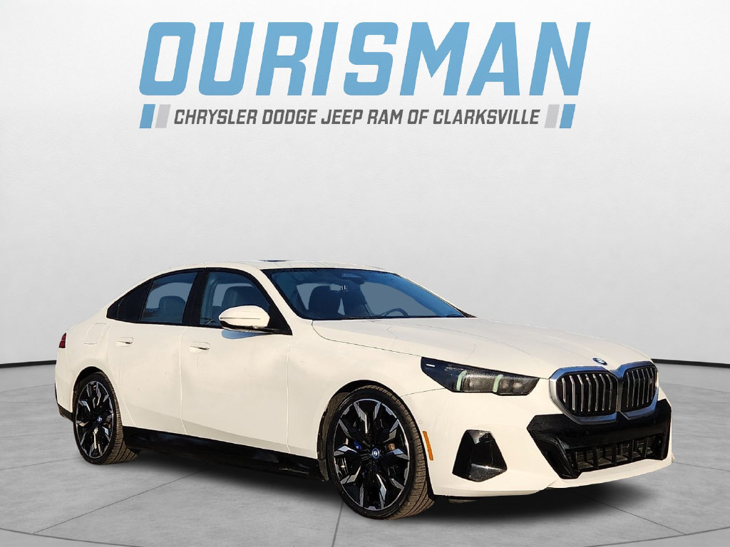 Used 2024 BMW i5 eDrive40i w/ M Sport Package RWD image 1