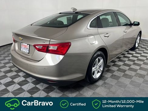 Used 2023 Chevrolet Malibu LT w/ Driver Confidence Package FWD image 3
