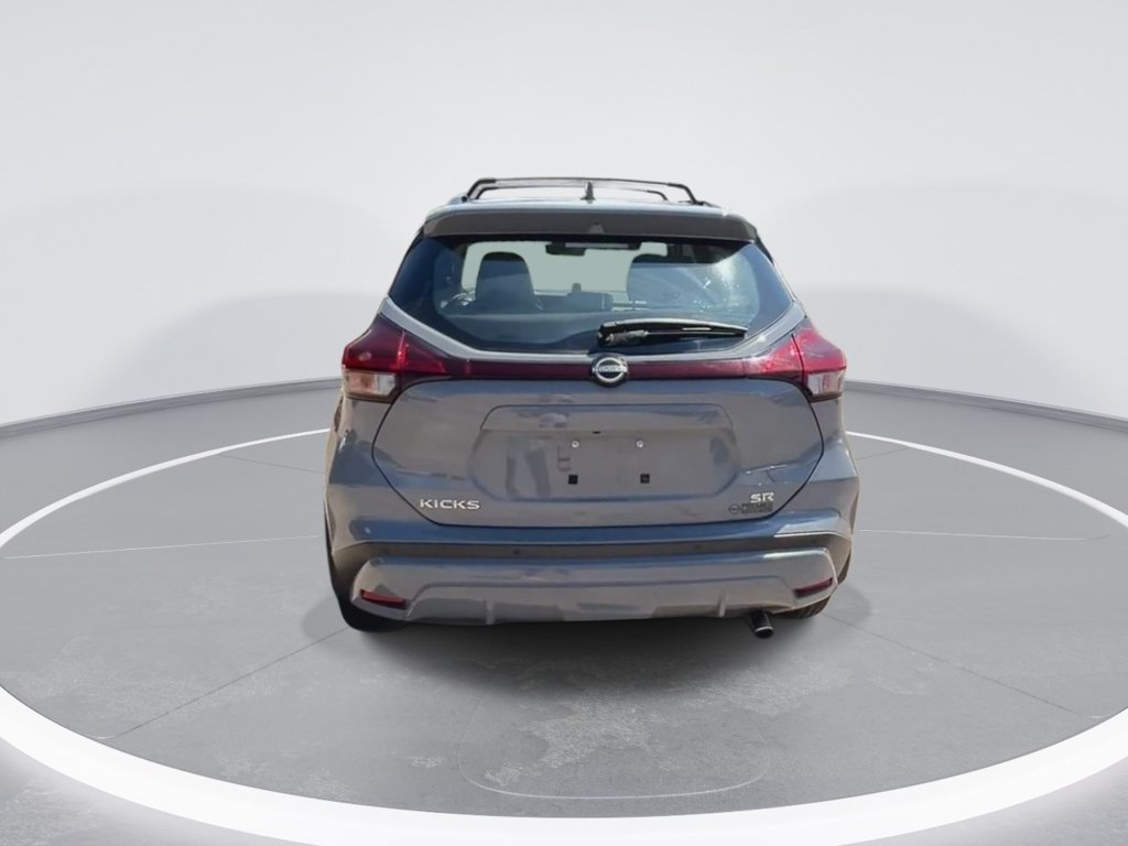 Used 2024 Nissan Kicks SR w/ SR Premium Package FWD image 7