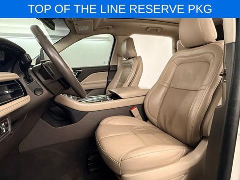 Used 2023 Lincoln Aviator Reserve w/ Equipment Group 201A RWD image 14