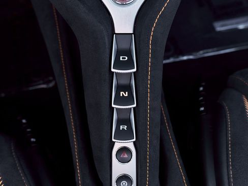 Used 2024 McLaren 750S Spider image 68