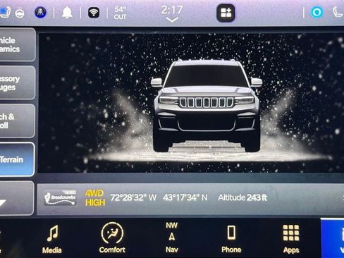 Used 2022 Jeep Grand Cherokee L Overland w/ Advanced Protech Group III image 59