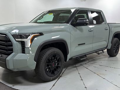 New 2026 Toyota Tundra SR5