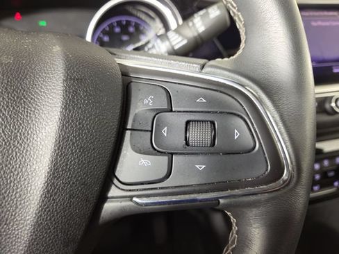 Used 2023 Buick Encore GX Select FWD image 24