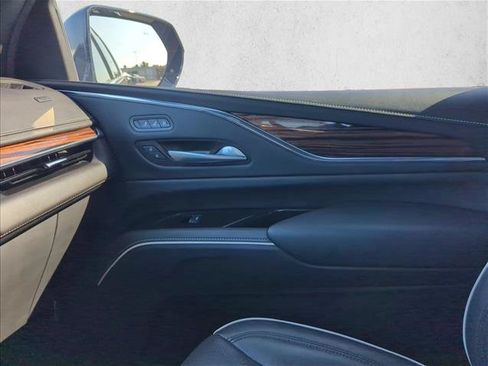 Used 2024 Cadillac Escalade Premium Luxury w/ LPO, Floor Liner Package AWD/4WD image 26