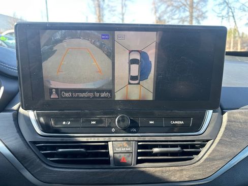 Used 2023 Nissan Altima 2.5 SL image 30