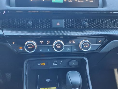 Used 2024 Honda CR-V Sport Touring image 19