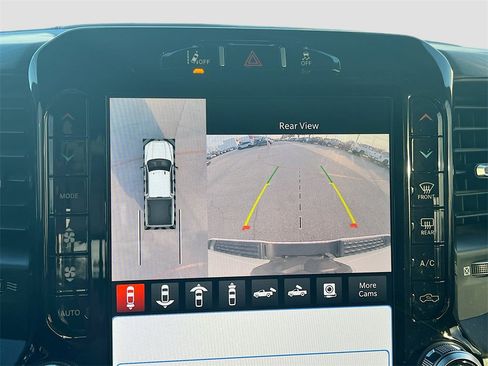 Used 2024 RAM 2500 Limited image 14