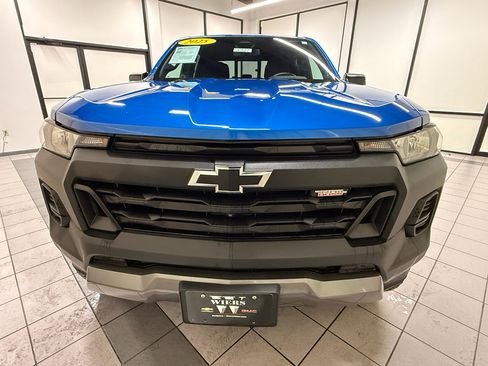 Certified 2023 Chevrolet Colorado Trail Boss w/ LPO, Dark Essentials Package AWD/4WD image 12