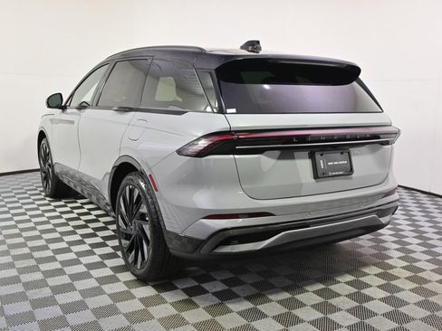 New 2026 Lincoln Nautilus Reserve image 4