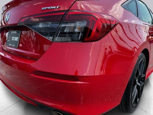 Used 2023 Honda Civic Sport image 15