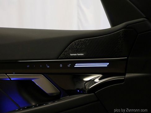 Certified 2024 BMW 530i xDrive w/ Convenience Package image 24