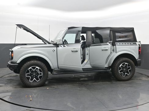 Used 2021 Ford Bronco Outer Banks image 42