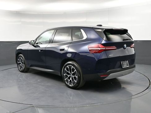 Used 2025 BMW X3 xDrive30i image 3