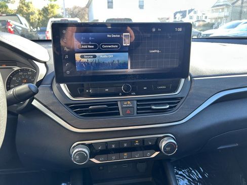 Used 2020 Toyota Tacoma DOUBLE CAB image 25