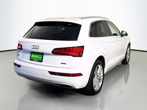 Used 2019 Audi Q5 Prestige AWD/4WD image 10