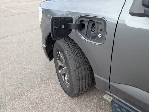 Certified 2024 Ford F150 Lightning Flash AWD/4WD image 13
