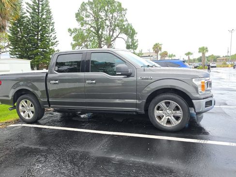 Used 2018 Ford F150 XLT w/ Equipment Group 302A Luxury RWD image 14
