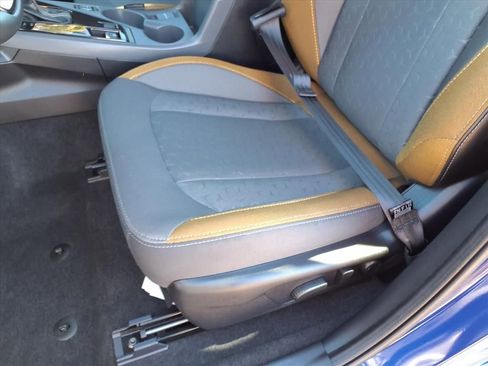 Certified 2025 Subaru Crosstrek 2.5i Sport w/ Crosstrek Mirror Package image 23