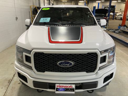 Used 2019 Ford F150 Lariat w/ Equipment Group 502A Luxury AWD/4WD image 2