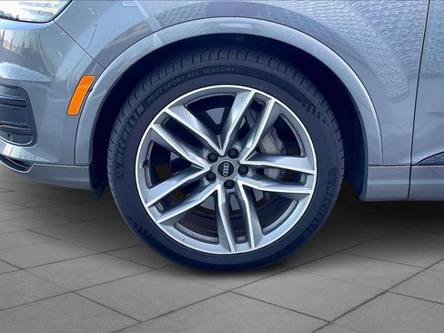 Used 2017 Audi Q7 3.0T Prestige image 10