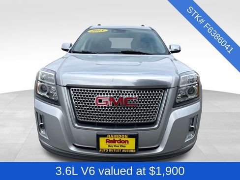 Used 2015 GMC Terrain Denali image 2
