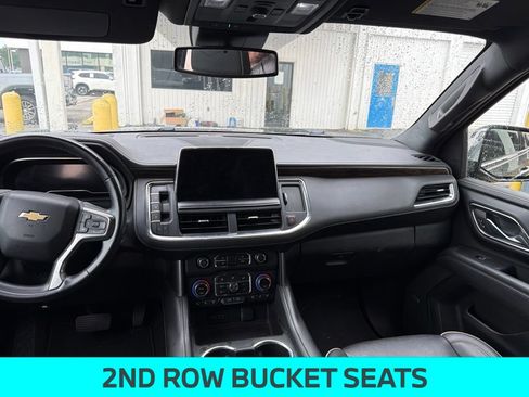 Used 2023 Chevrolet Suburban Premier AWD/4WD image 24