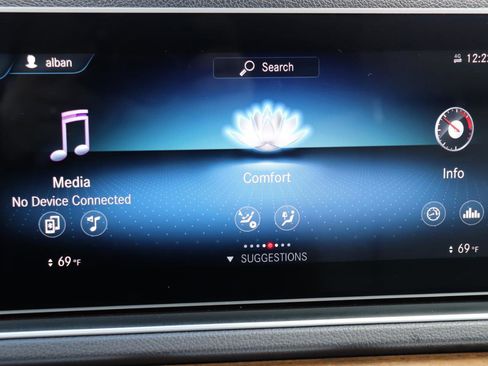 Used 2021 Mercedes-Benz GLE 350 4MATIC image 41