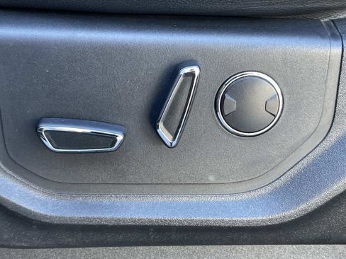 Used 2018 Ford F150 XLT w/ Equipment Group 302A Luxury image 17