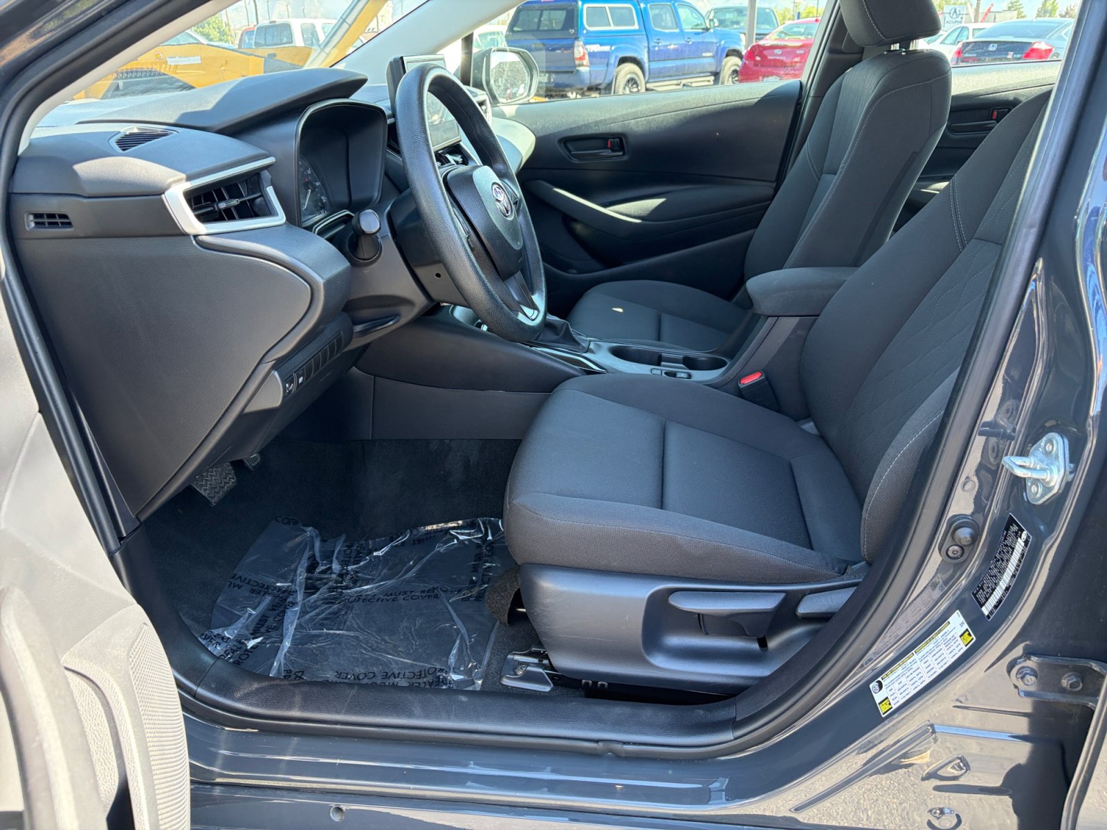 Certified 2025 Toyota Corolla LE FWD image 11